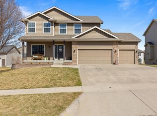 612 NE 46th Ct, Ankeny, IA 50021