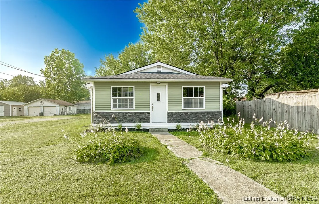 3808 Fiske Street photo 1