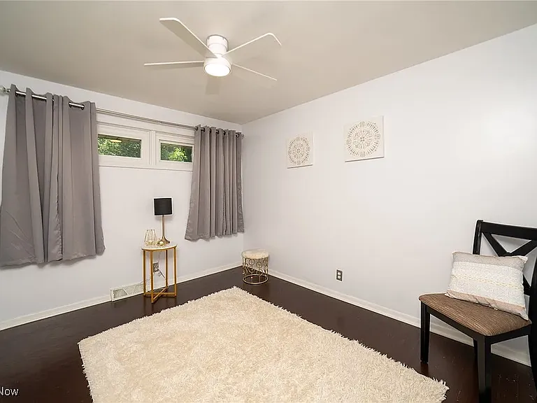 5912 Echodell Ave NW — Photo 11