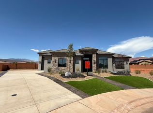 562 S Harmony Cir, Ivins, UT 84738