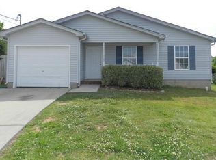 708 Lou Gehrig Cir, La Vergne, TN 37086