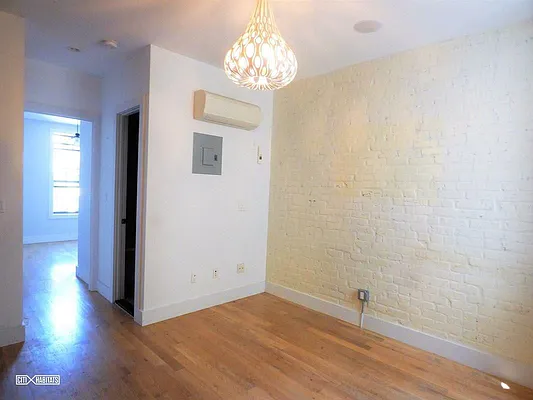 Rented by Citi Habitats | media 35