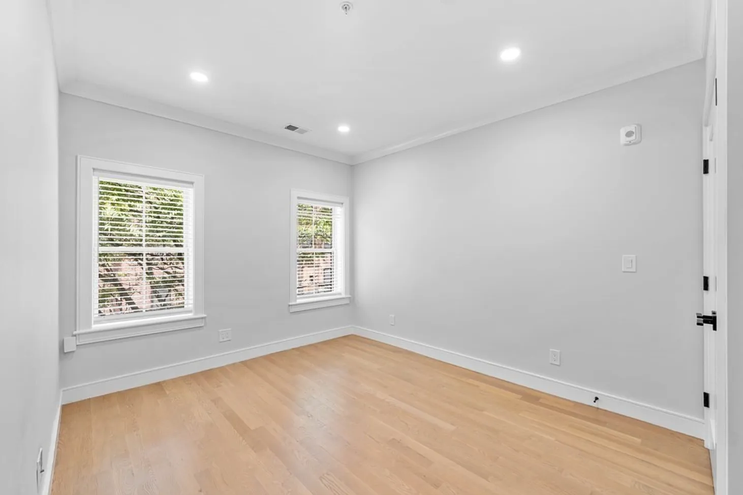 1 bed, 580 sqft, $3,500 — Photo 1