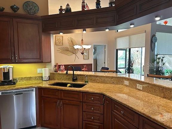 5th image of 1308 LAKE WILLISARA CIRCLE #28-12