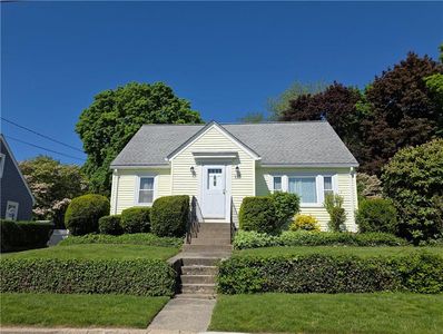 135 Cornell St, Cranston, RI, 02920
