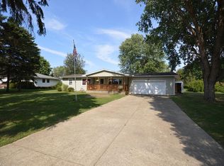 6940 Arlene Dr, Conneaut, OH 44030