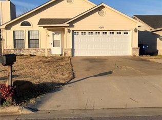 6721 Sunchase Ln, Fort Smith, AR 72903