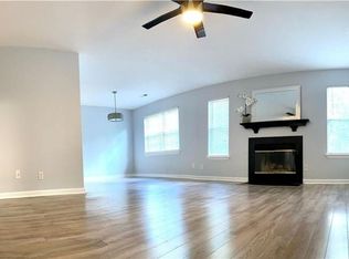 4230D Edith Ln, Greensboro, NC 27409