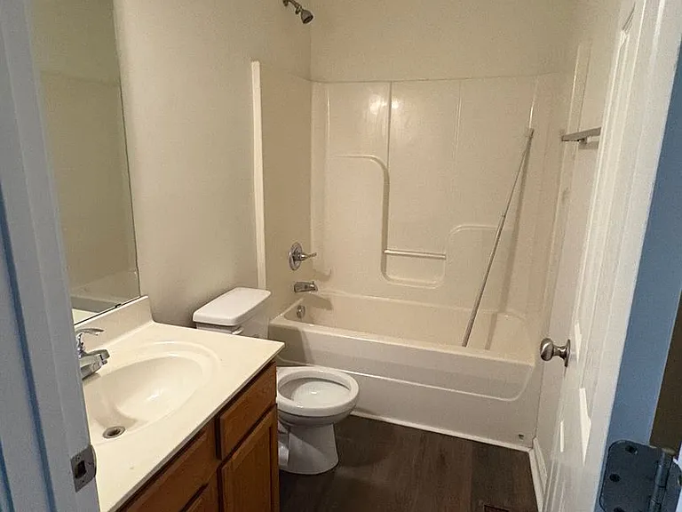 541 McFadin Station St — Photo 10