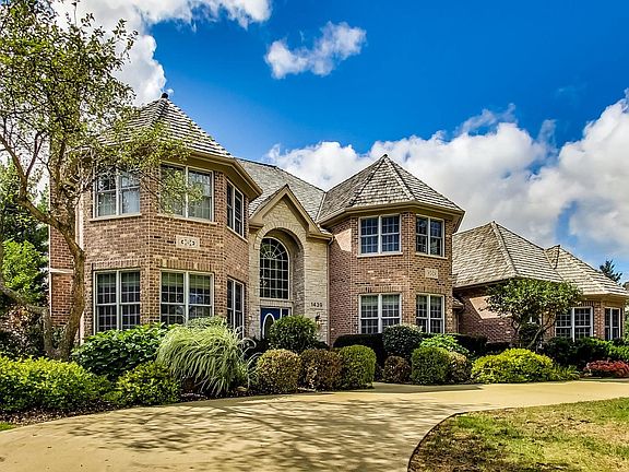 3rd image of 1439 Stevenson Dr