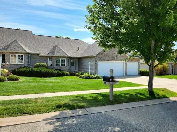 980 Aurora Cir, Red Wing, MN 55066