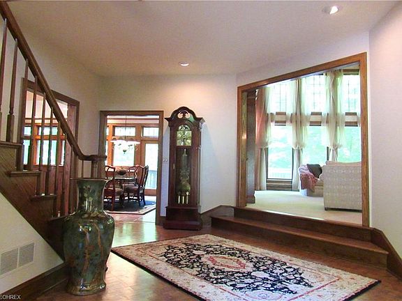 4th image of 653 Timber Creek Dr