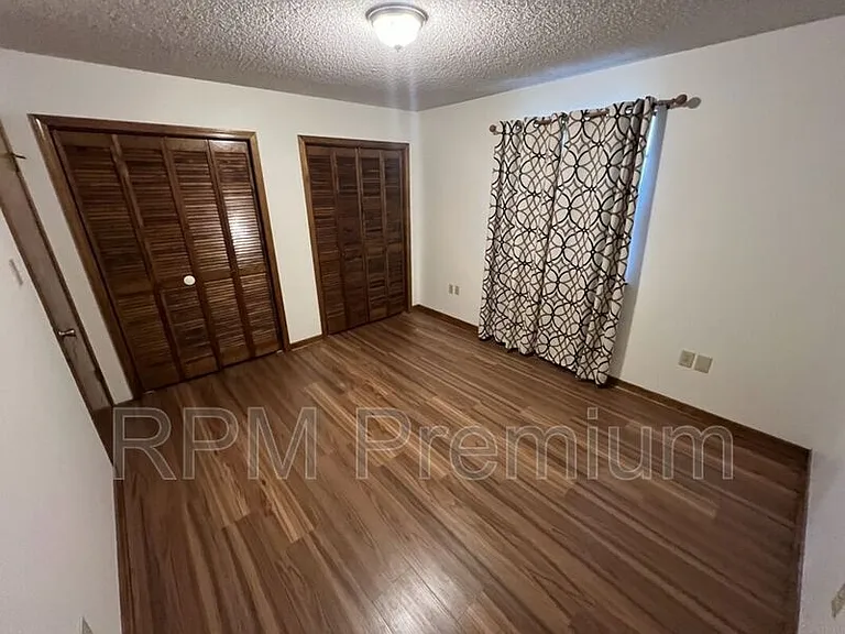 13936 Cayuga Dr — Photo 40