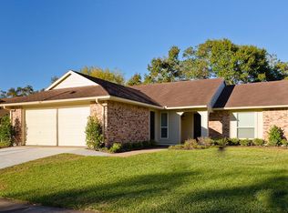 6831 Blue Ridge Dr, Richmond, TX 77469