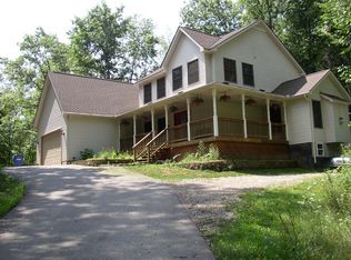 4327 Argentine Rd, Howell, MI 48855