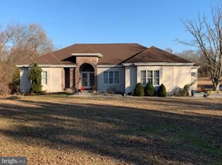 411 Barnsboro Rd, Sewell, NJ 08080