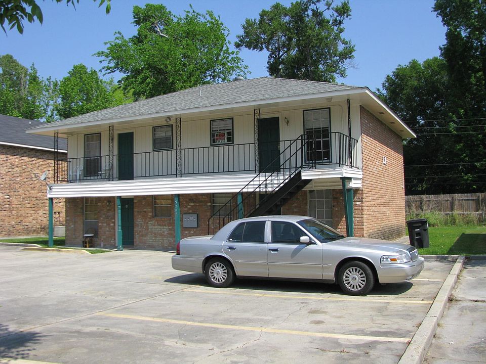 Single building 4-plex