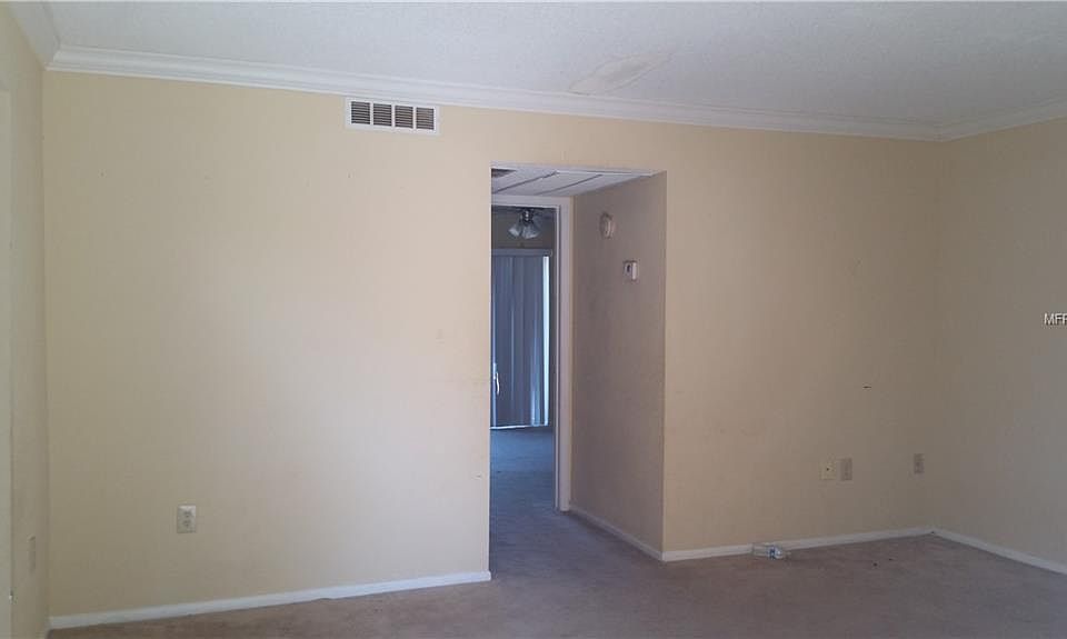 1st image of 109 Oyster Bay Cir APT 220