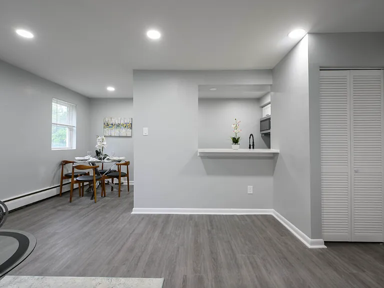 3312 Old Capitol Trl #1B — Photo 2