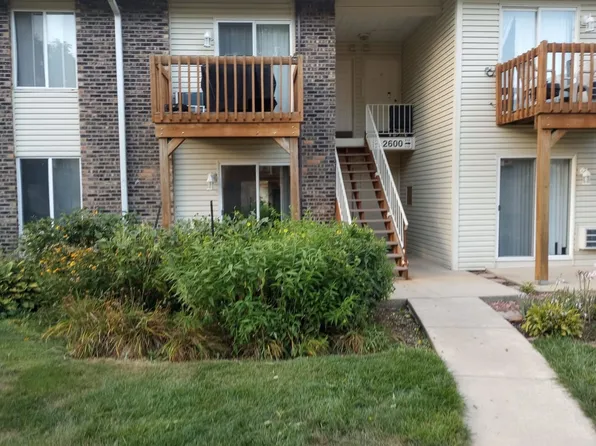2600 Light Rd APT 111, Oswego, IL 60543