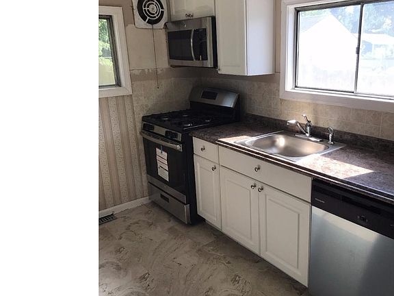 4th image of 310 W Woodlawn Ave