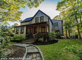 36 Holly Bear Ln, Edgartown, MA 02539