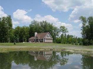 11485 Hyne Rd, Brighton, MI 48114