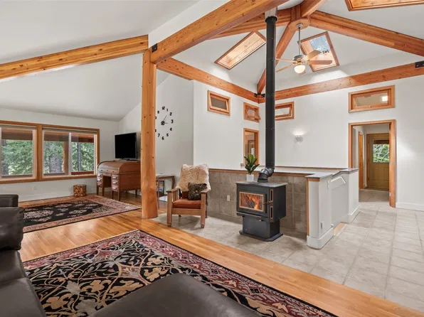 19374 Westside Dr, Leavenworth, WA 98826