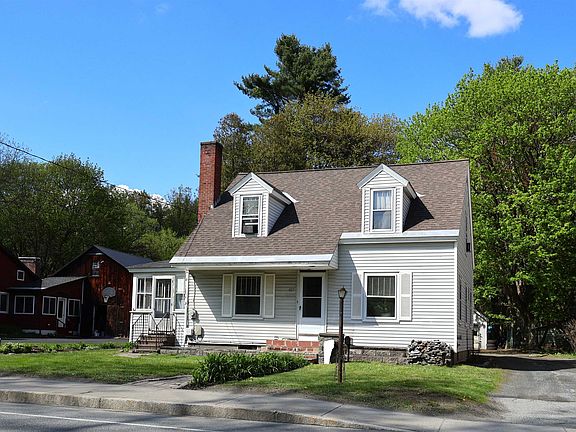 3rd image of 427 Maple Street