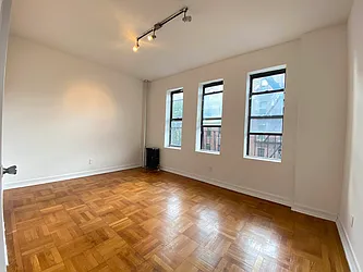 Rented by Lang Realty LLC