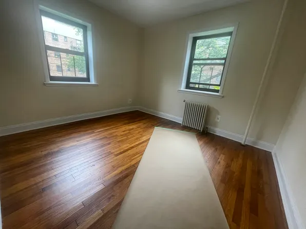 20-38 21st Street image 5 of 9