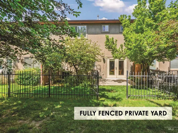 5233 W Morris Hill Rd, Boise, ID 83705