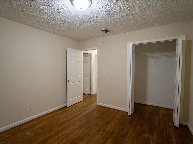 6593 Dunwoody Trl #NA — Photo 12