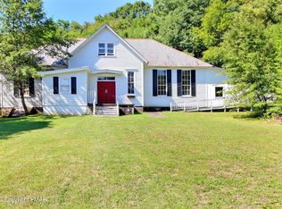 103 Freedom Dr, Effort, PA 18330