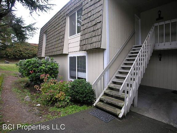 4th image of 5012 S 58th St APT A