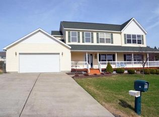 63 Rose Ln, Johnson City, NY 13790