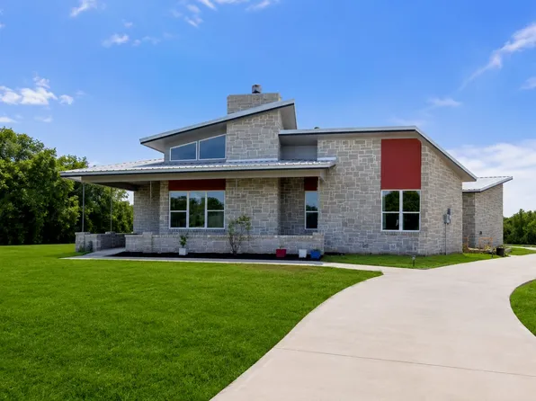 36067 Cedar Ridge Dr, Whitney, TX 76692