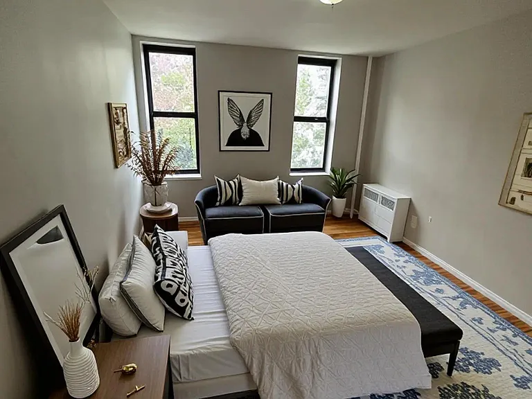 585 E 21st St #3J — Photo 3
