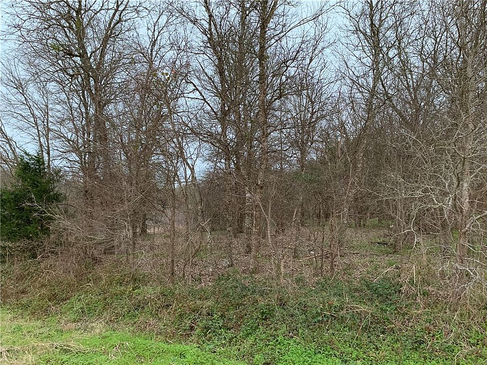 1st image of 117 W Kikipua Ln