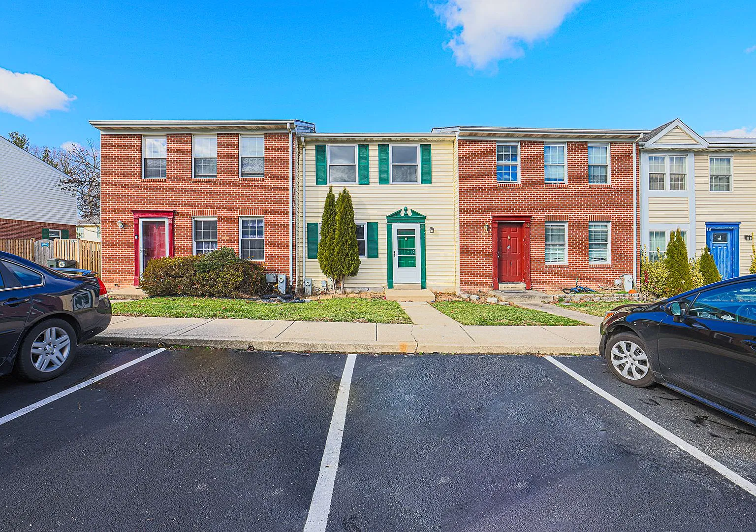 14 Luffing Court — Photo 3