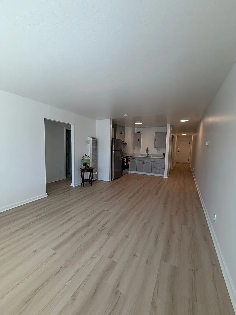 522 25TH AVE — Photo 2