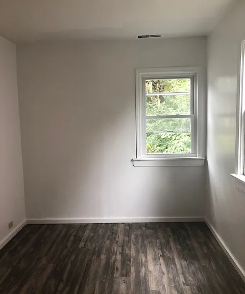 1614 N Fremont St — Photo 9