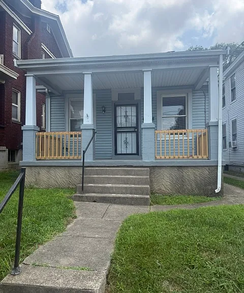 6648 Vine St — Photo 3