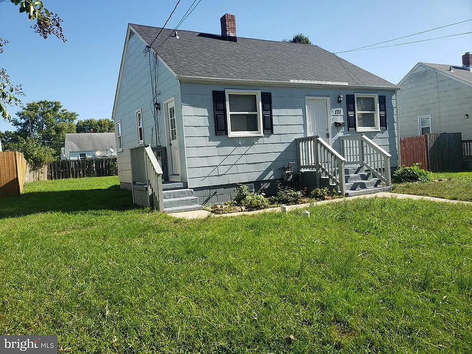 171 W Deen Ave