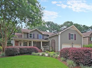 1724 W Sandcroft Dr, Charleston, SC 29407