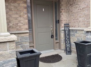 10 Waterview Dr, Hamilton, ON L8E 0J3
