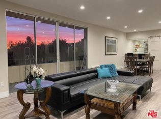 1424 Amherst Ave APT 201, Los Angeles, CA 90025