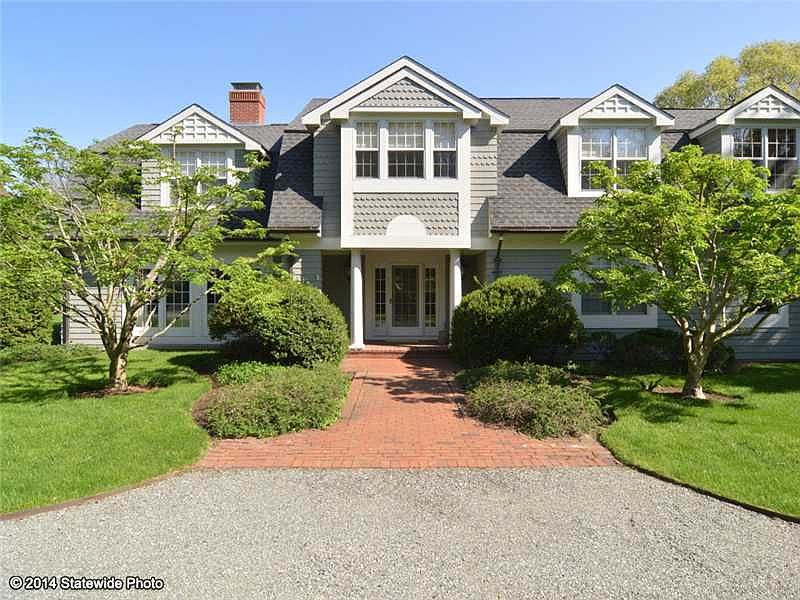 2nd image of 22 Cedar Ave