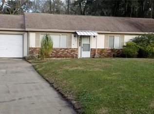 13 Magnolia Ct, Yalaha, FL 34797