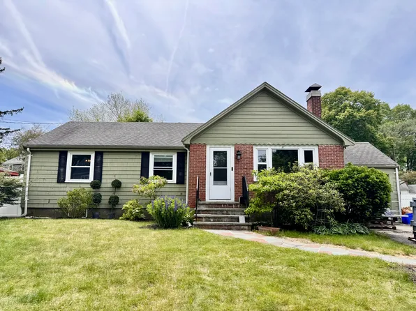 53 Gerald Rd, Milton, MA 02186